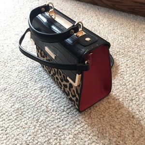 Crossbody bag
